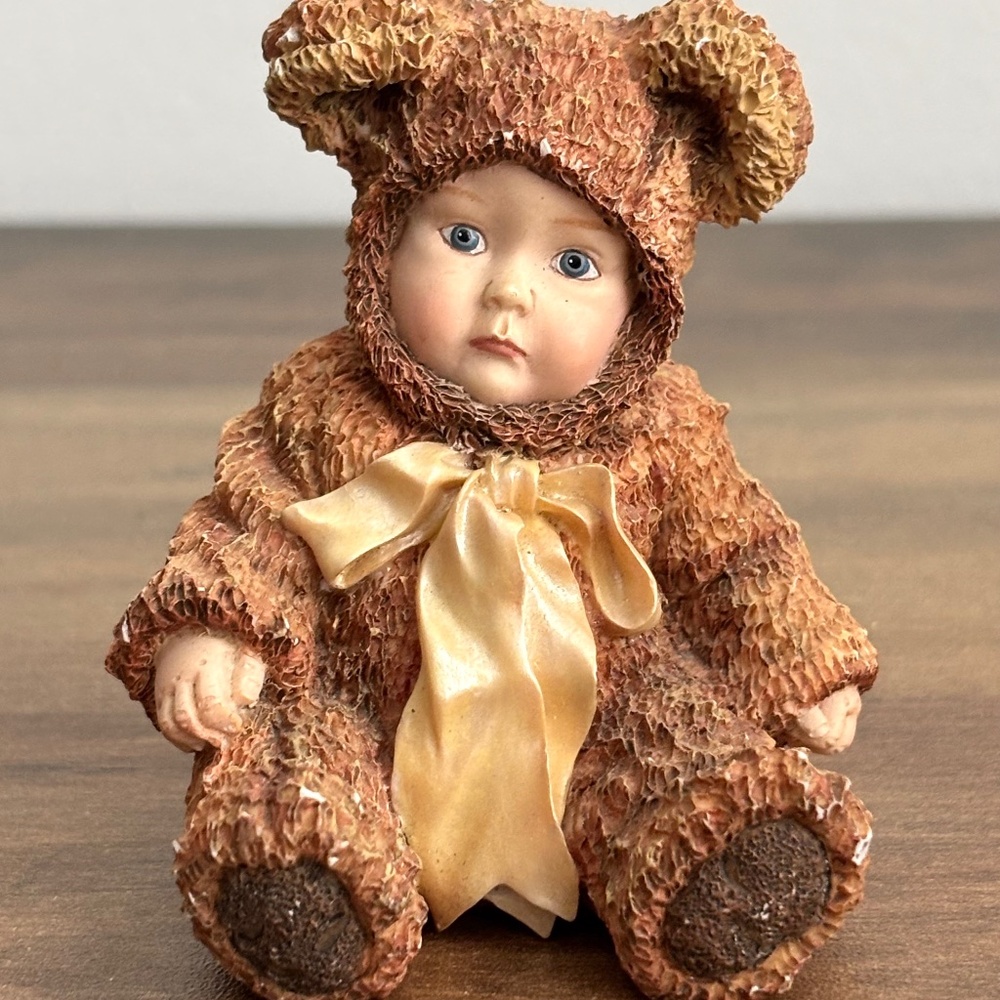VINTAGE Anne Geddes BEAR FIGURINE Children Are The Most Beautiful Flowers 1998